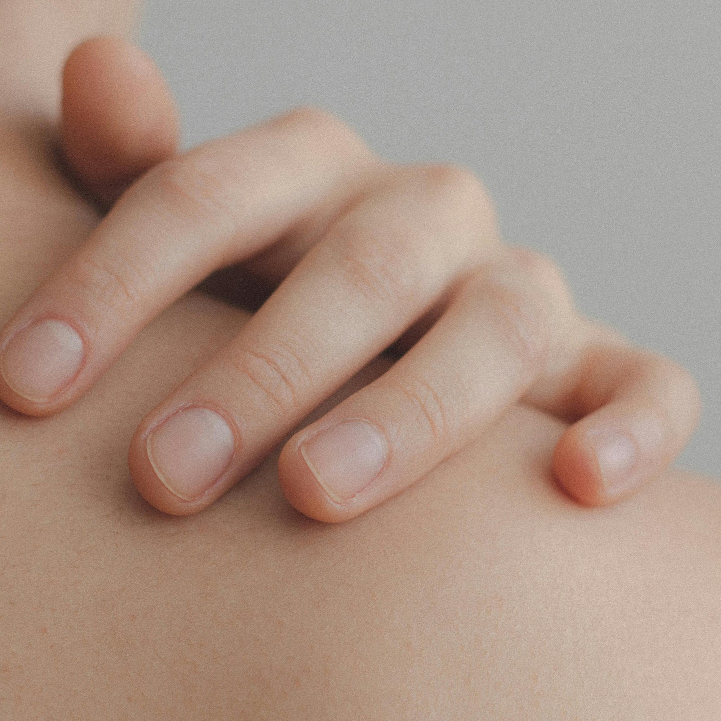 Warmth on bare skin - Peau nue